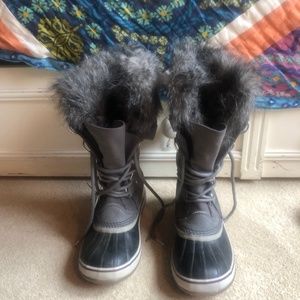 Woman's Tall Sorel winter boots size 8.5